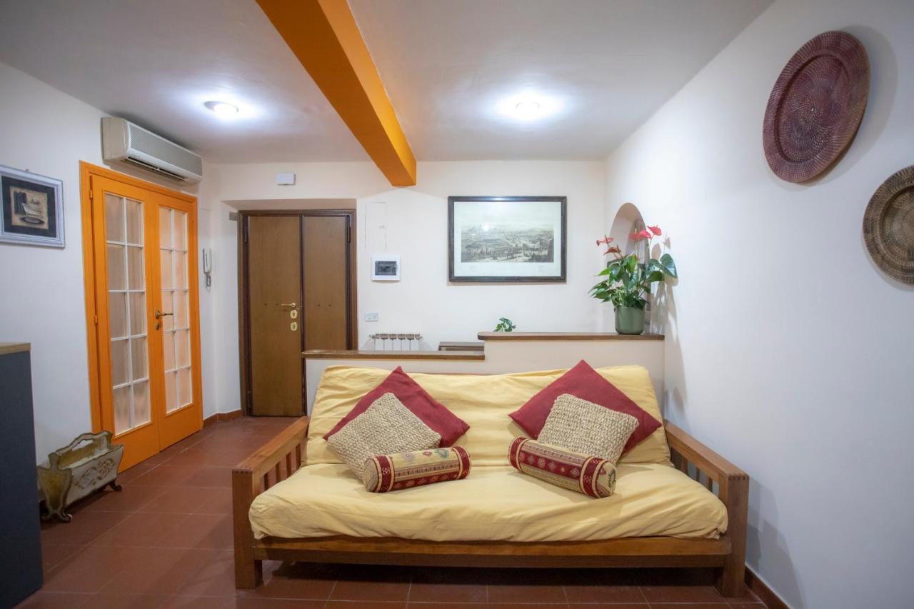 Homehouse Serpenti - Colosseum - Rione Monti Rome Extérieur photo