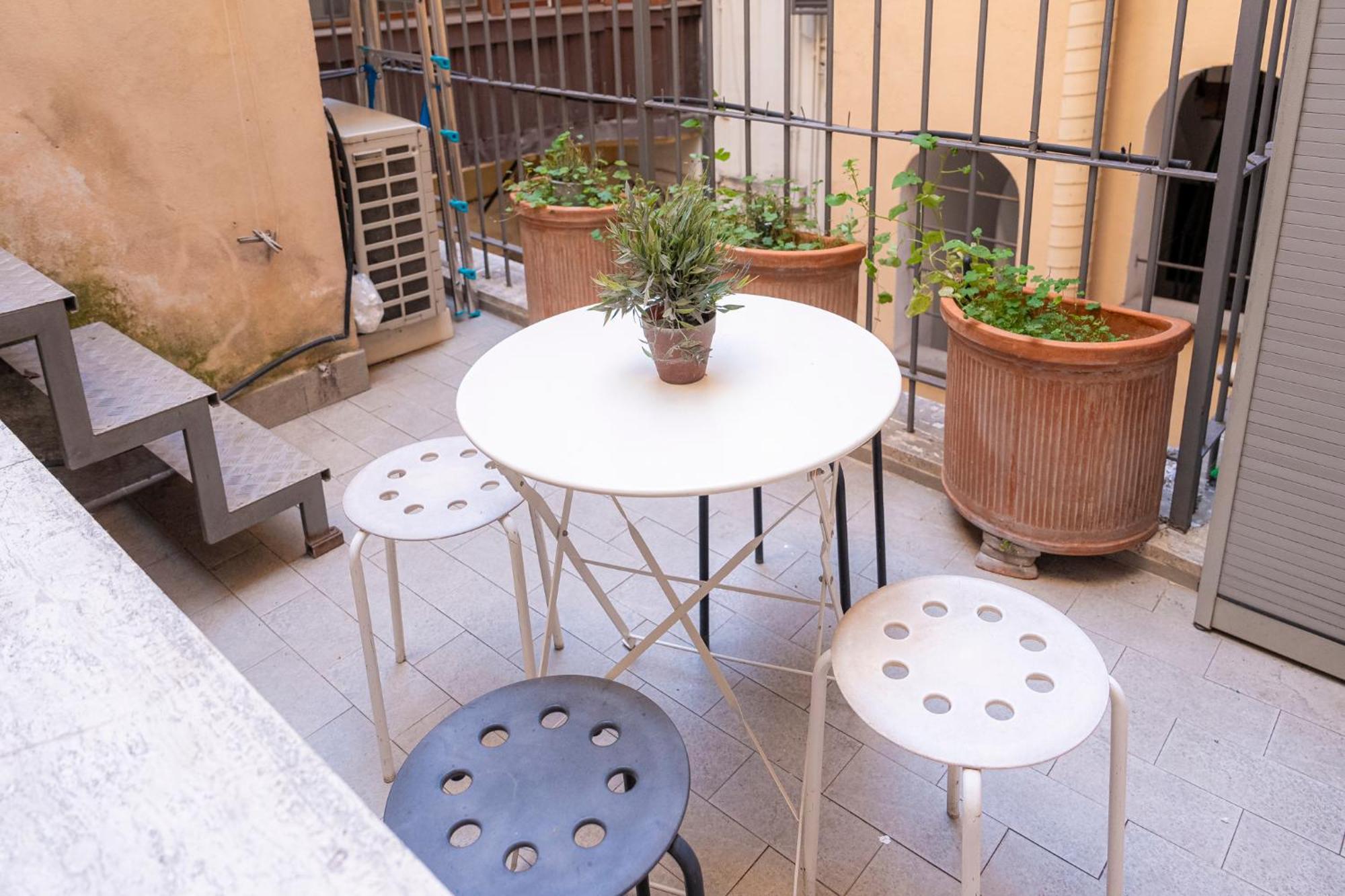 Homehouse Serpenti - Colosseum - Rione Monti Rome Extérieur photo